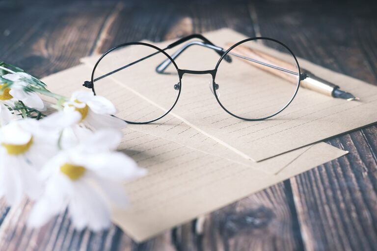 How to Journal for Clarity and Focus: A Beginner’s Guide